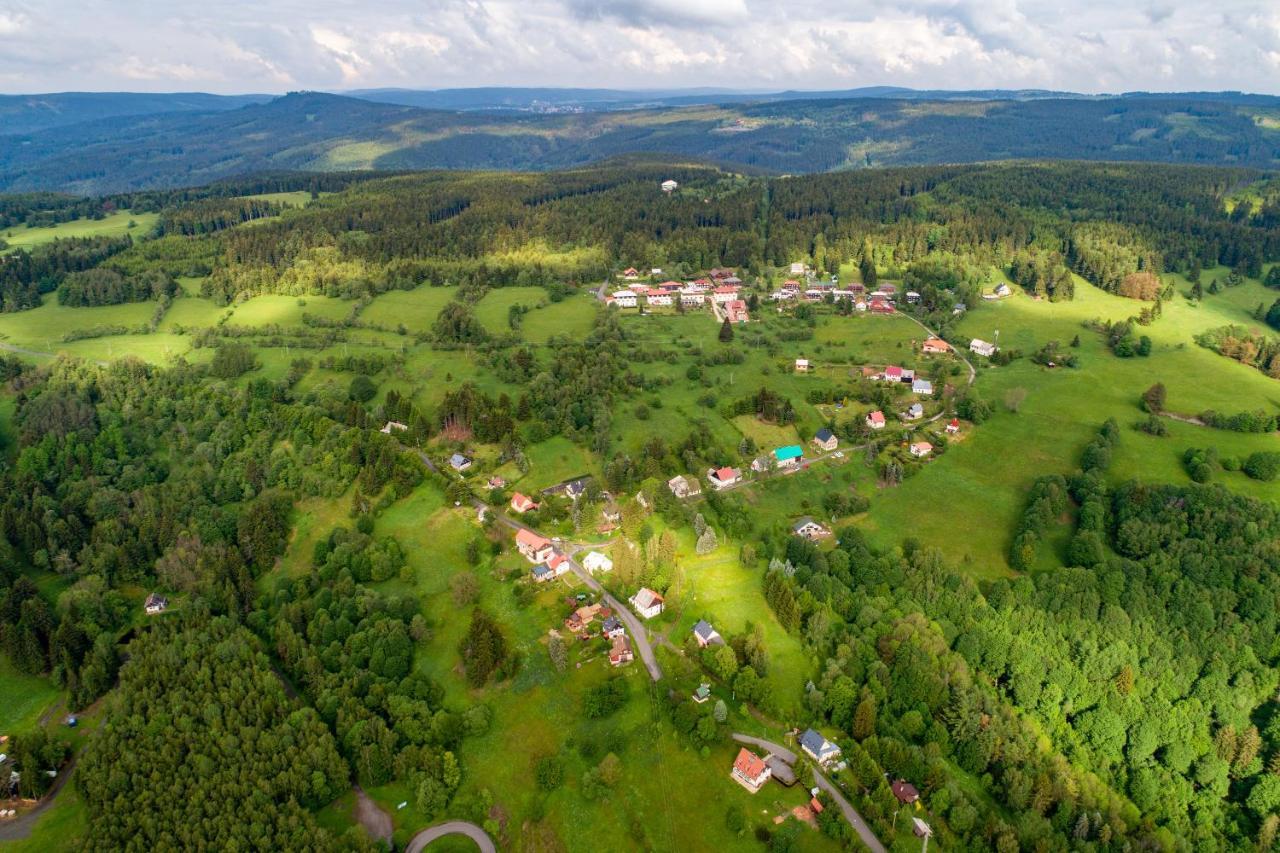 Apartmany Nad Slikovkou Jáchymov Exteriör bild