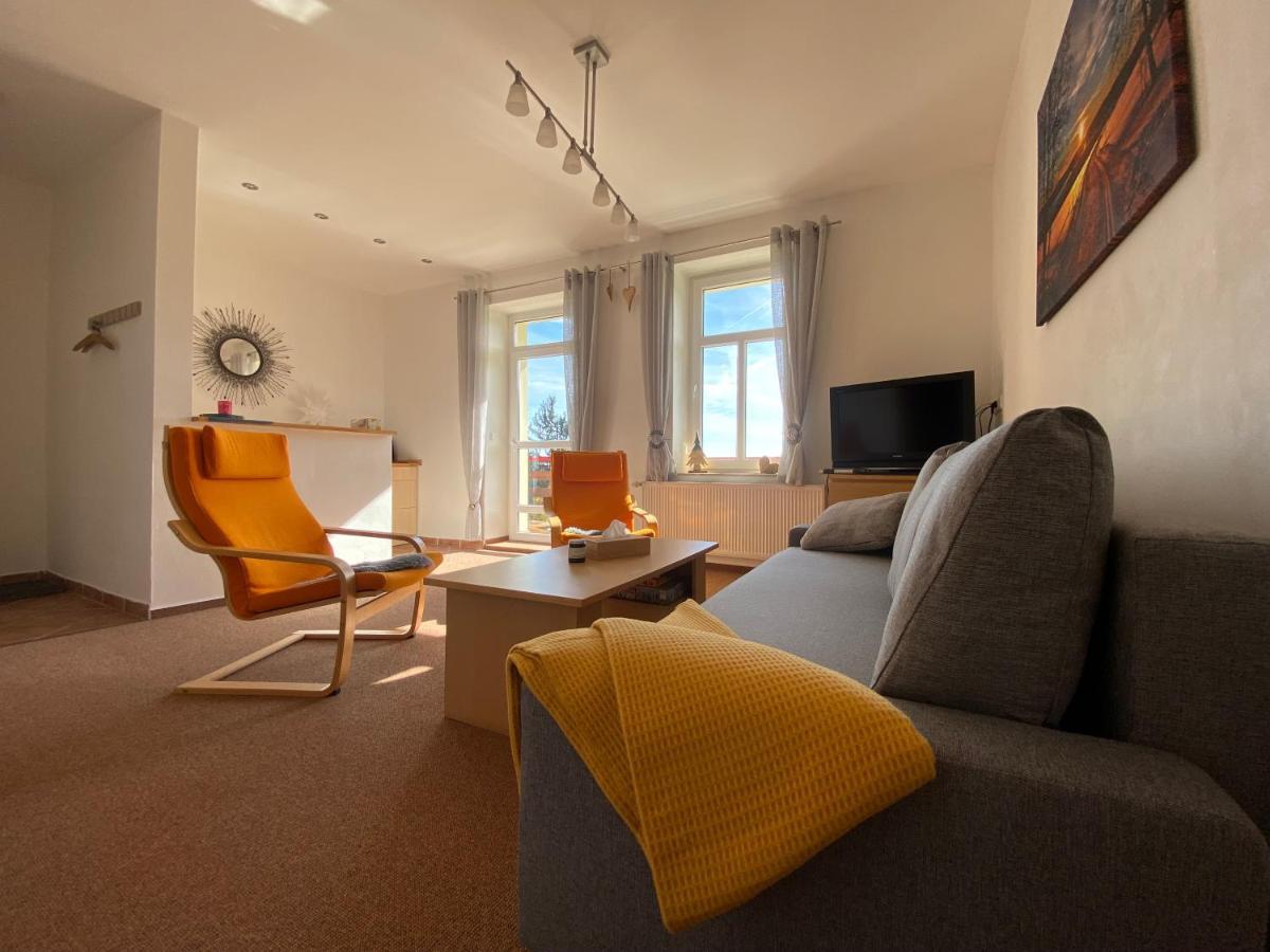 Apartmany Nad Slikovkou Jáchymov Exteriör bild
