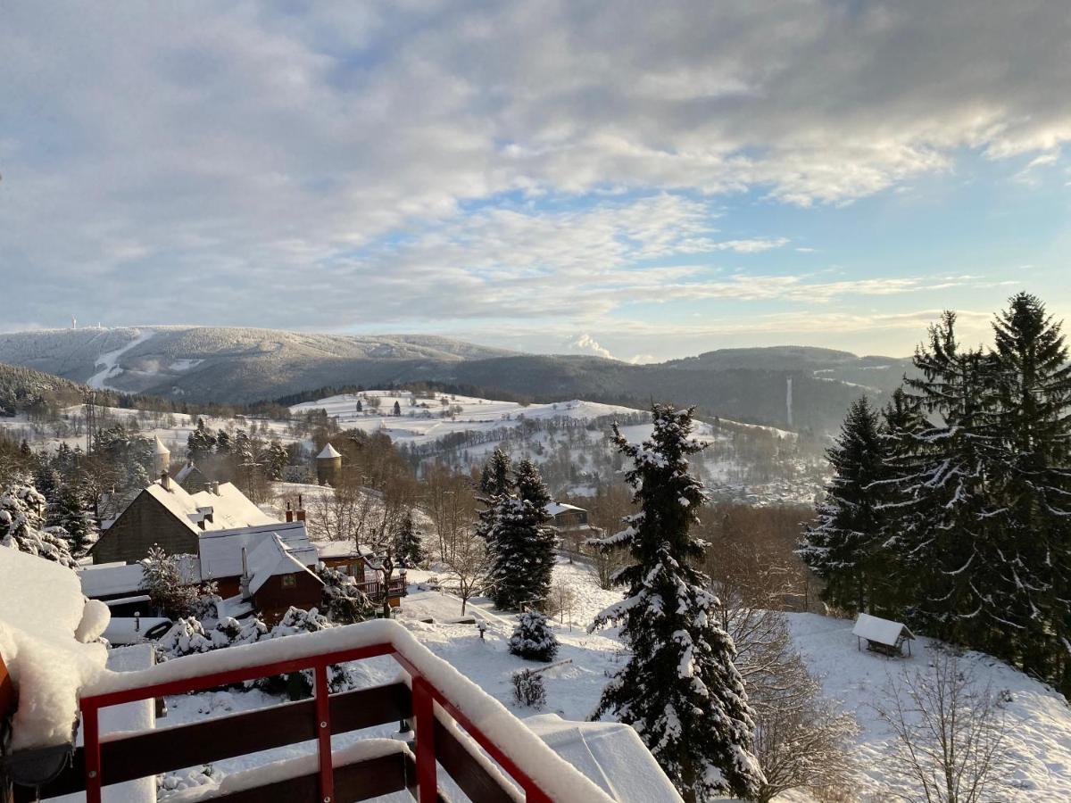 Apartmany Nad Slikovkou Jáchymov Exteriör bild