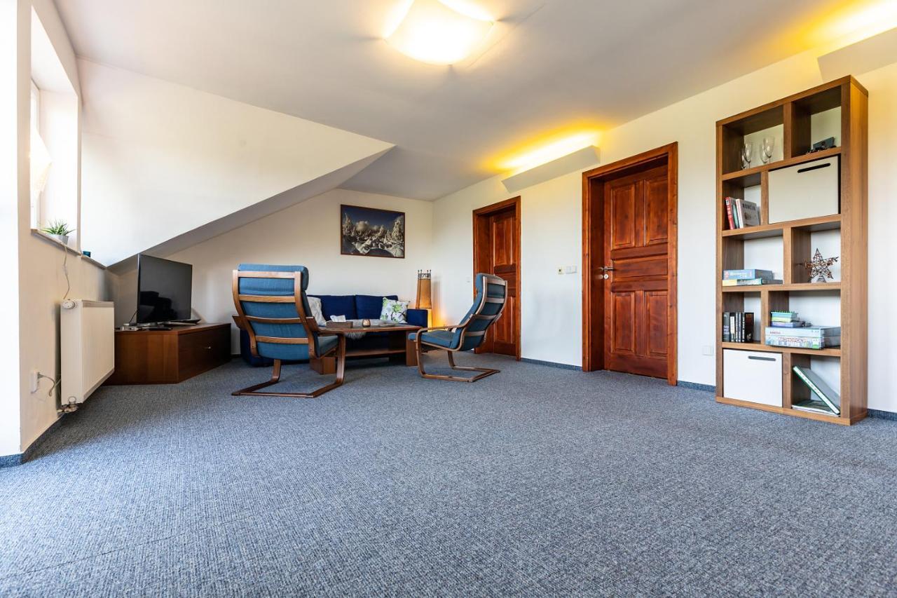 Apartmany Nad Slikovkou Jáchymov Exteriör bild