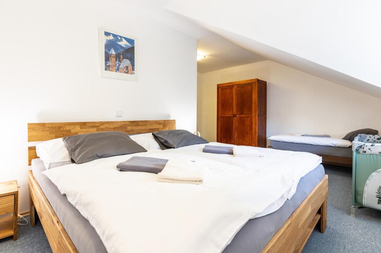 Apartmany Nad Slikovkou Jáchymov Exteriör bild