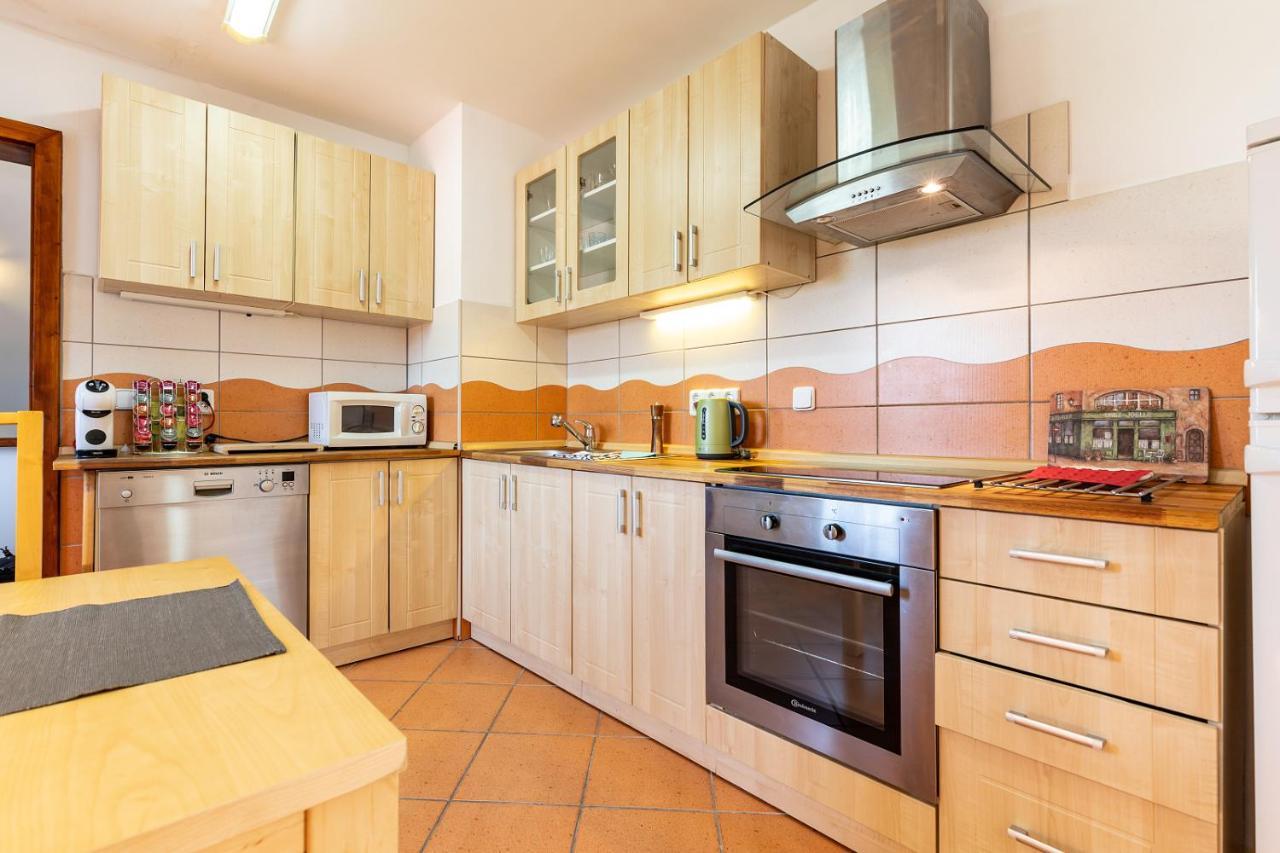 Apartmany Nad Slikovkou Jáchymov Exteriör bild