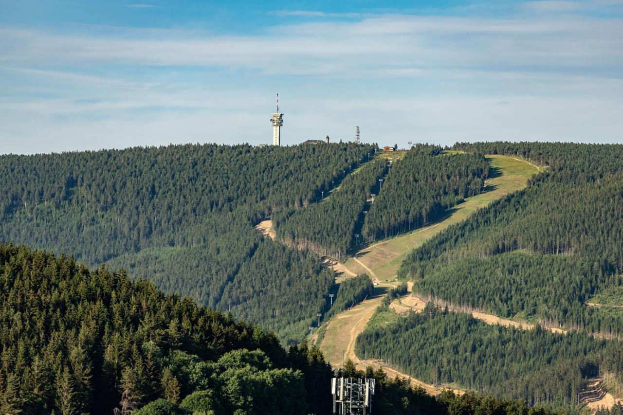 Apartmany Nad Slikovkou Jáchymov Exteriör bild